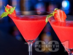 Strawberry Martini      -   